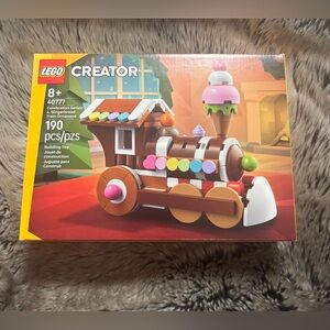 NEW LEGO Creator Celebration Series Gingerbread Train Ornament 40777